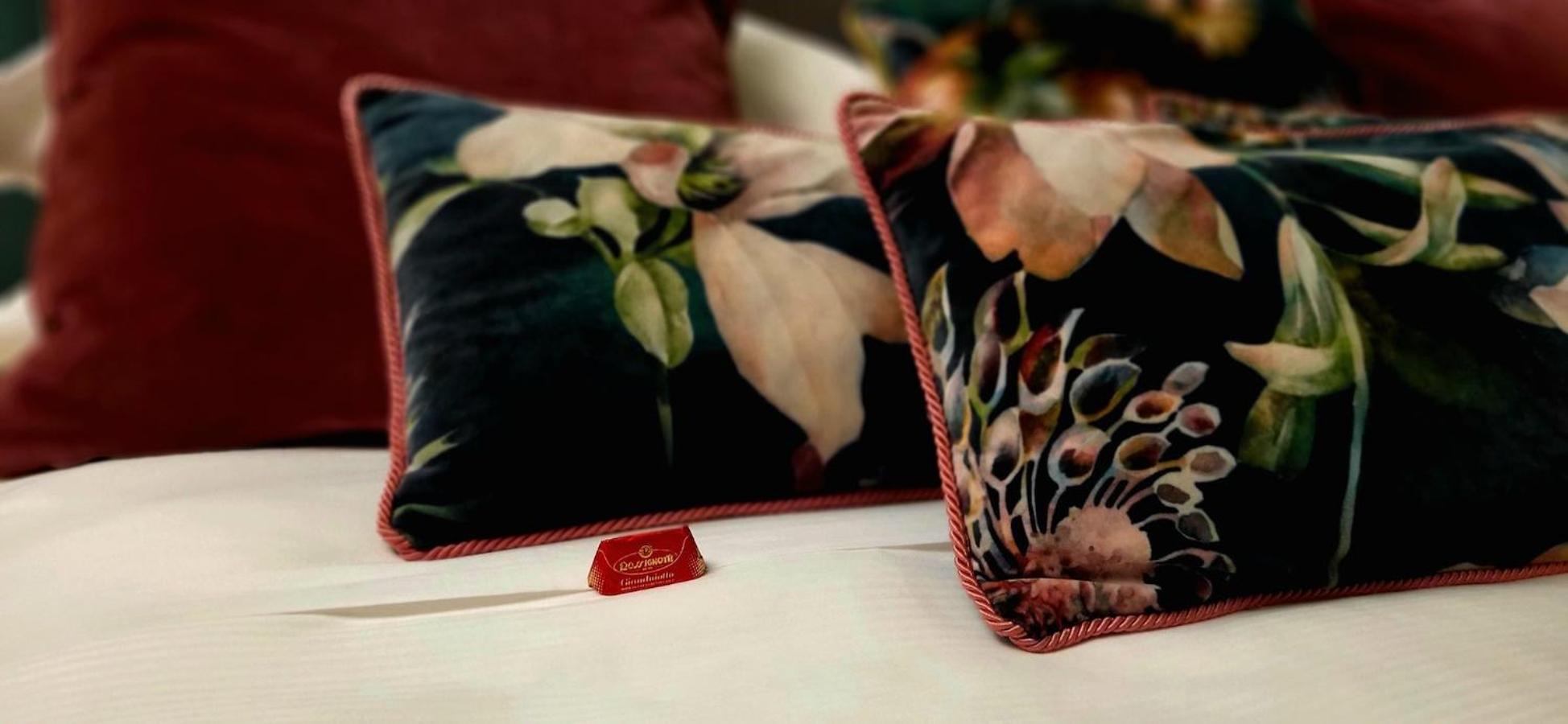 L'Americano Luxury Rooms Киавари Екстериор снимка